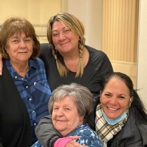 Meet your Posher, Lynda